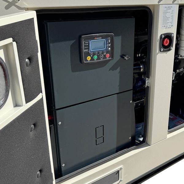 Дизельний генератор OYAL OYY-50 YANG DONG Y4105D 50KVA/40KW, Альтернатор OYL224D, AVRXS460, витрата 75% навантаження - 8,2 літрів/годину, 230/400V, 50Hz (AVR+ATS) 2300*950*1400mm, 950kg, 140L 46153 фото